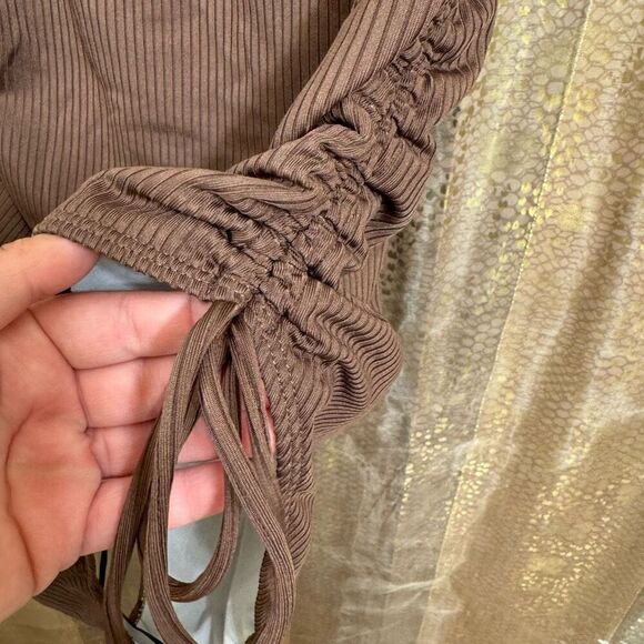 Women's Brown Ribbed One Piece Ruched Side Tie Swimsuit Med NWOT - Picture 3 of 9